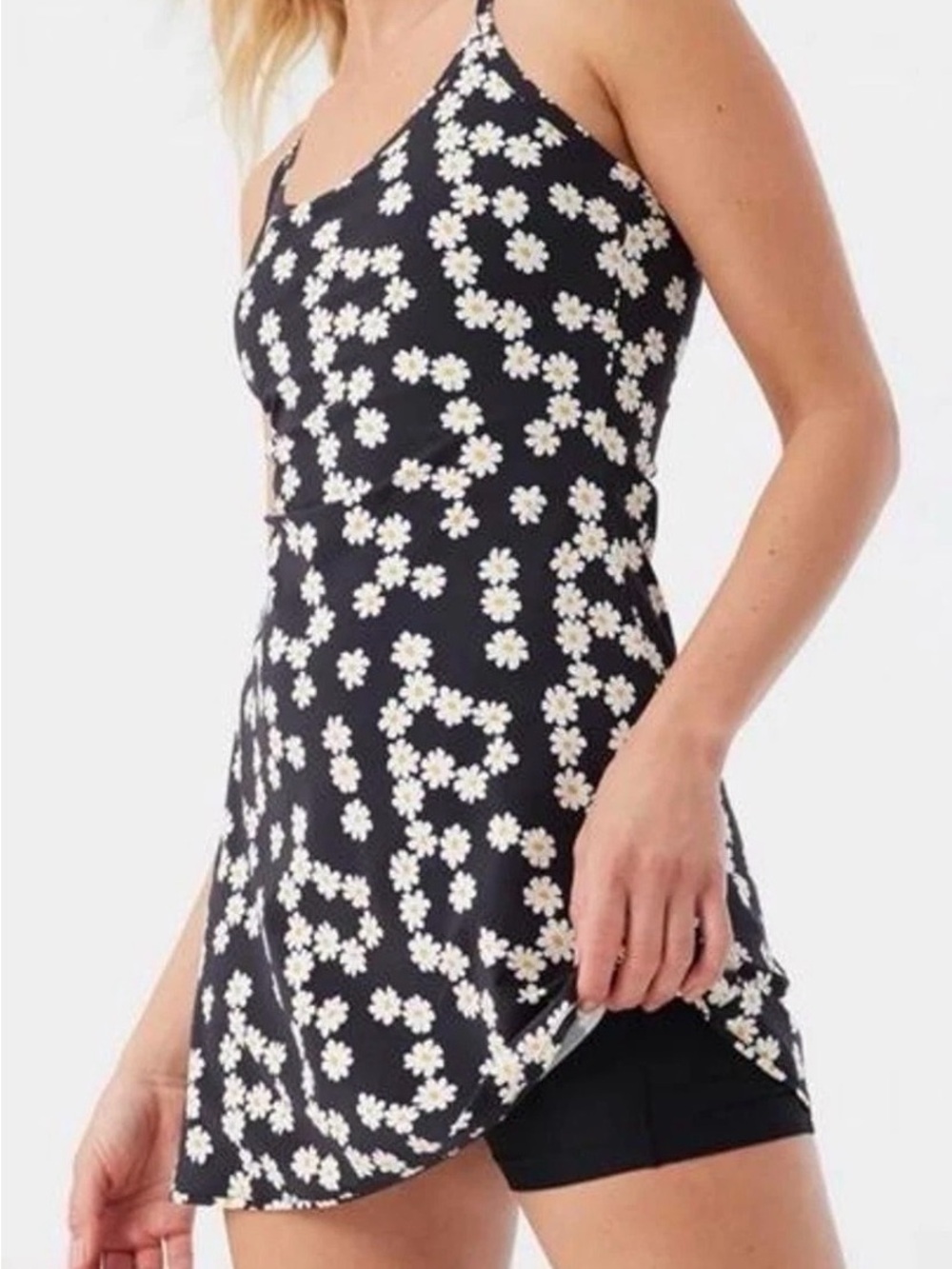 Outdoor Voices exercise dress | Daisy Print